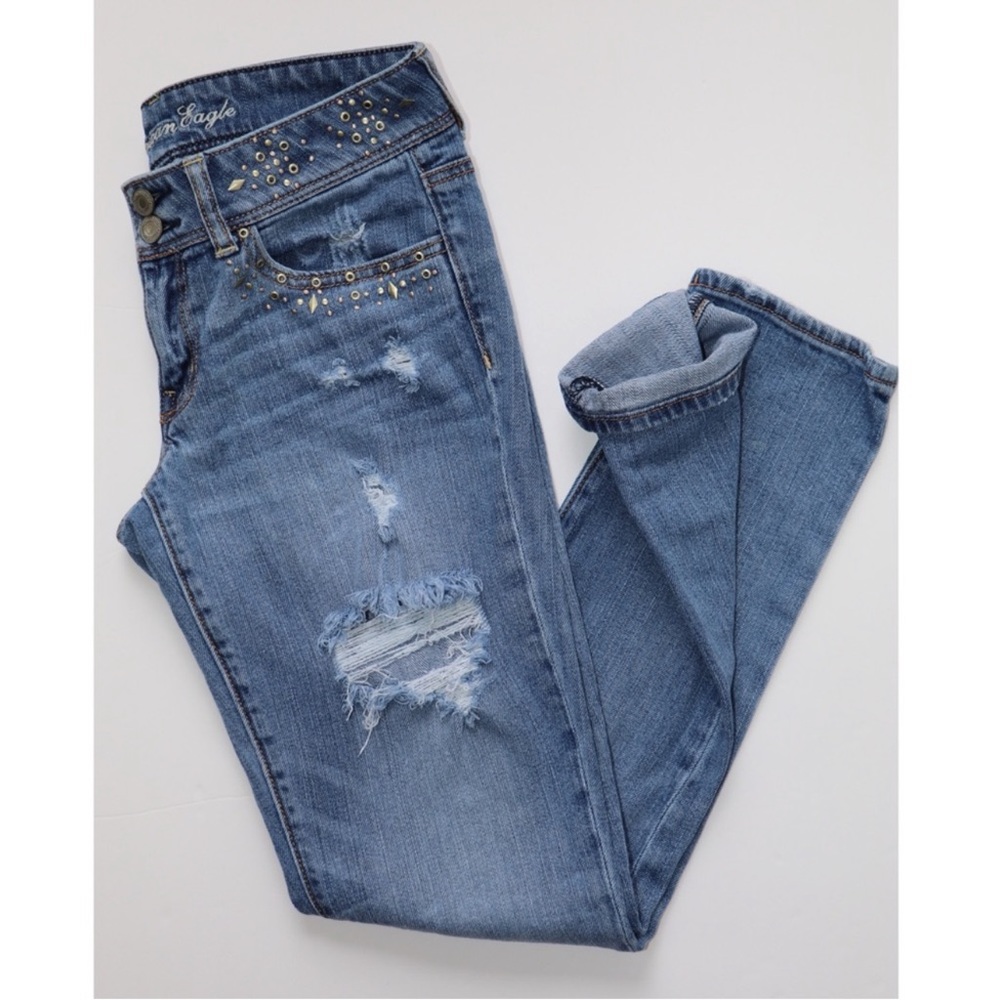 American Eagle skinny jeans with embellishments